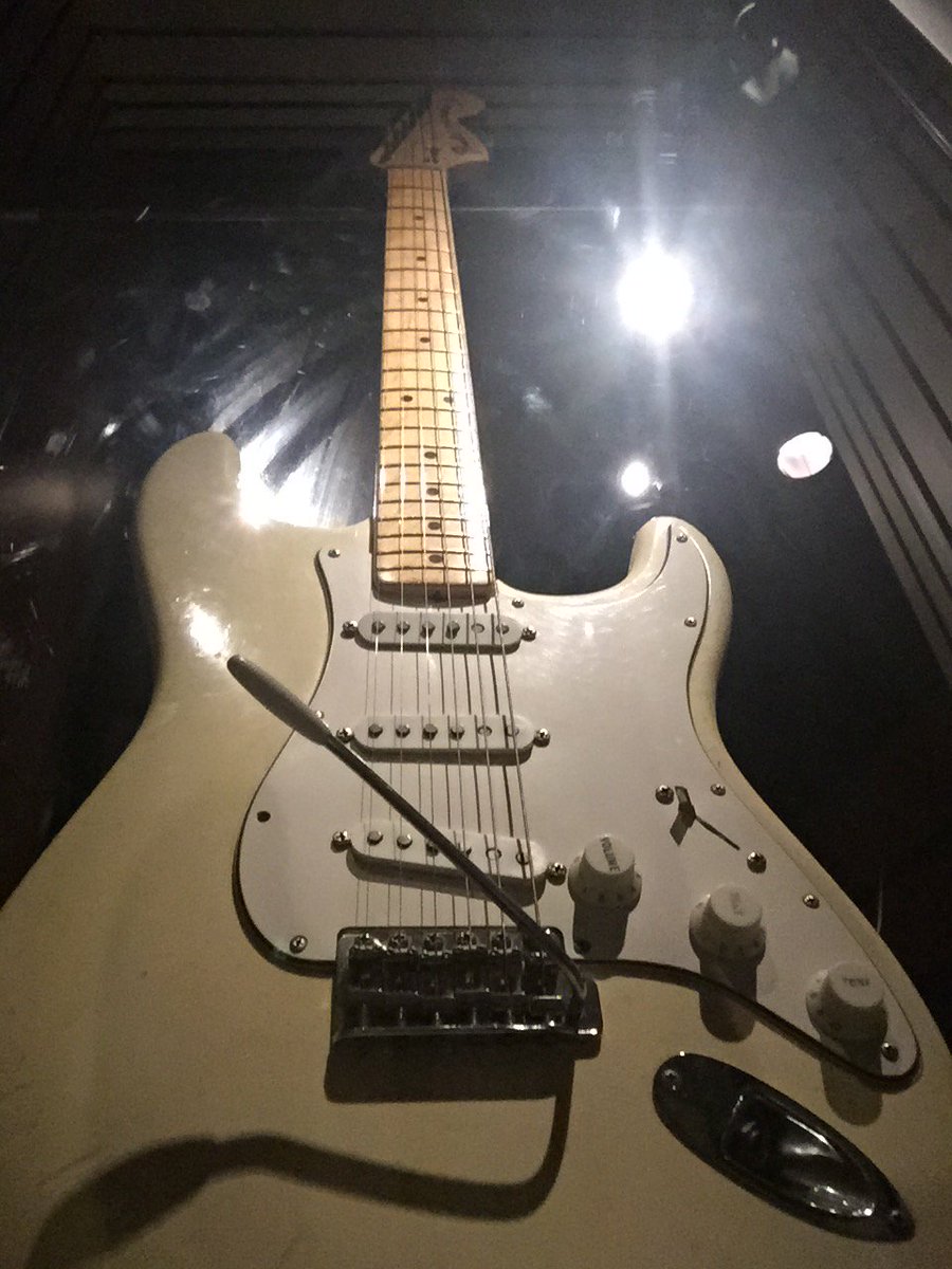 guitarchitec's tweet photo. A landmark of 20th Century industrial design that made rock history: Hendrix's Woodstock Stratocaster #hendrixweek https://t.co/auK8GQuQvG