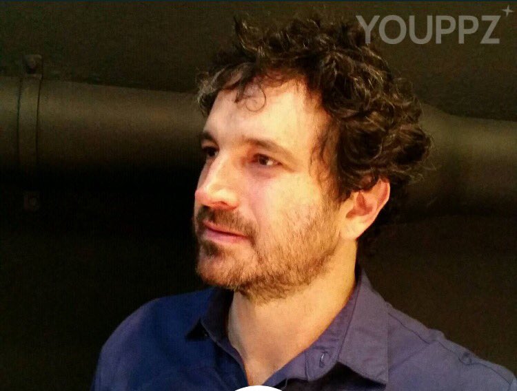youppz's tweet photo. agora! Caco Ciocler inaugura seu centro compartilhado de criação. #youppz #meetyourstar #cacociocler #sejaumyoupzzer https://t.co/qtRwGPtGpN