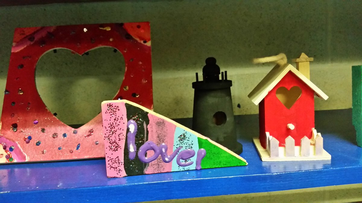 Mentoring_Plus's tweet photo. Possibility #203: Your donation can make something beautiful. https://t.co/QEhcNn5ypO #RazooGT115 #givingtuesday https://t.co/zXnUi73LpT