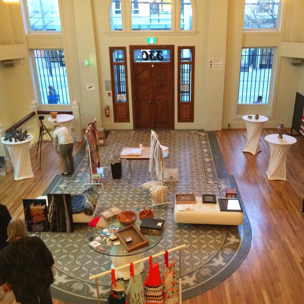 guildtripper's tweet photo. Things are beginning to get pretty beautiful here. Come see us tomorrow 11-5. Intl craft, music, food! All welcome! https://t.co/W3Ua5Ipzte
