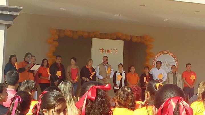 2557Lasm's tweet photo. SM Reg Carbonifera@LUISSANTOS2018 DIF Muzquiz IMMM contra la violencia de las mujeres Día Naranja https://t.co/UVK5aFZhGw