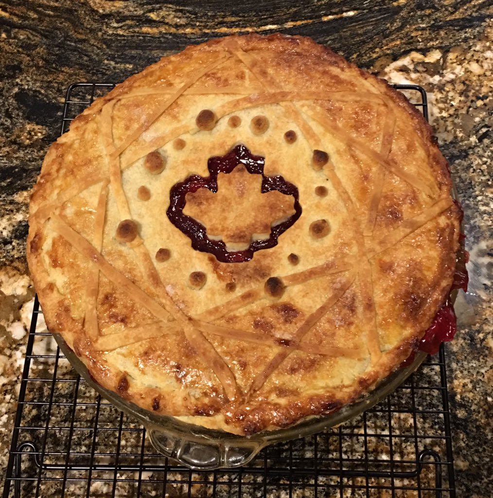 lastleaforg's tweet photo. The first Lastleaf pie! Happy Thanksgiving! #lastleaf #thanksgiving #missions https://t.co/XP3OHIPePc