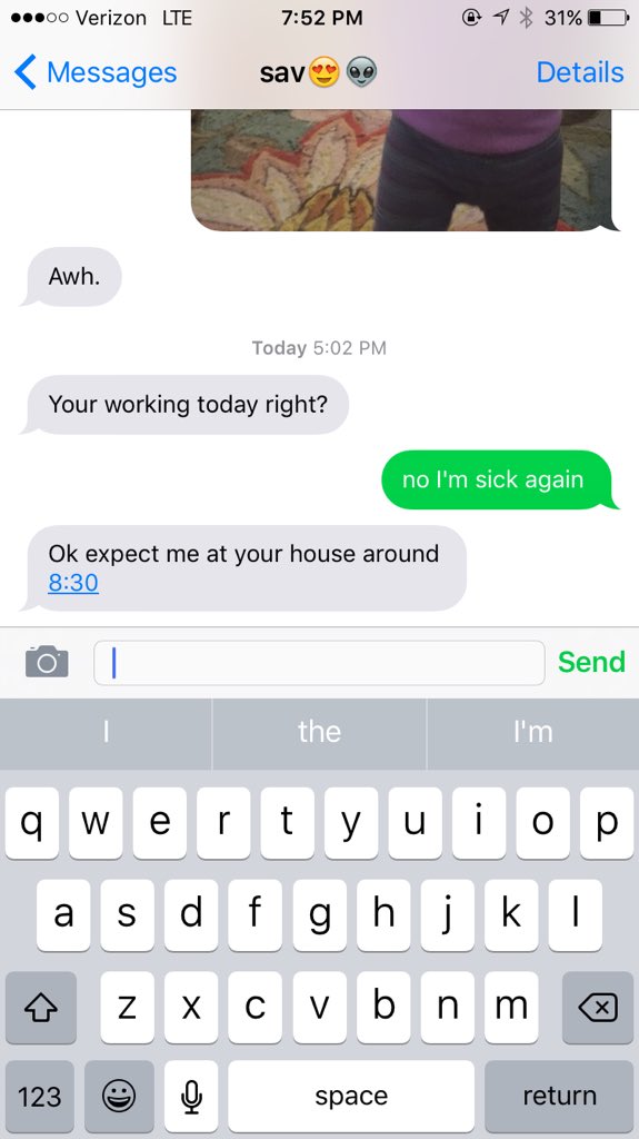 CallMeQueeenC's tweet photo. u know ur best friends when https://t.co/1rXSqP1SB8