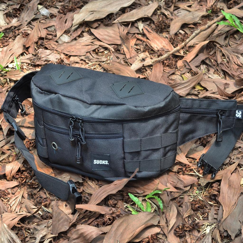 This waistbag from suckscloth! Good material proud. Order now!