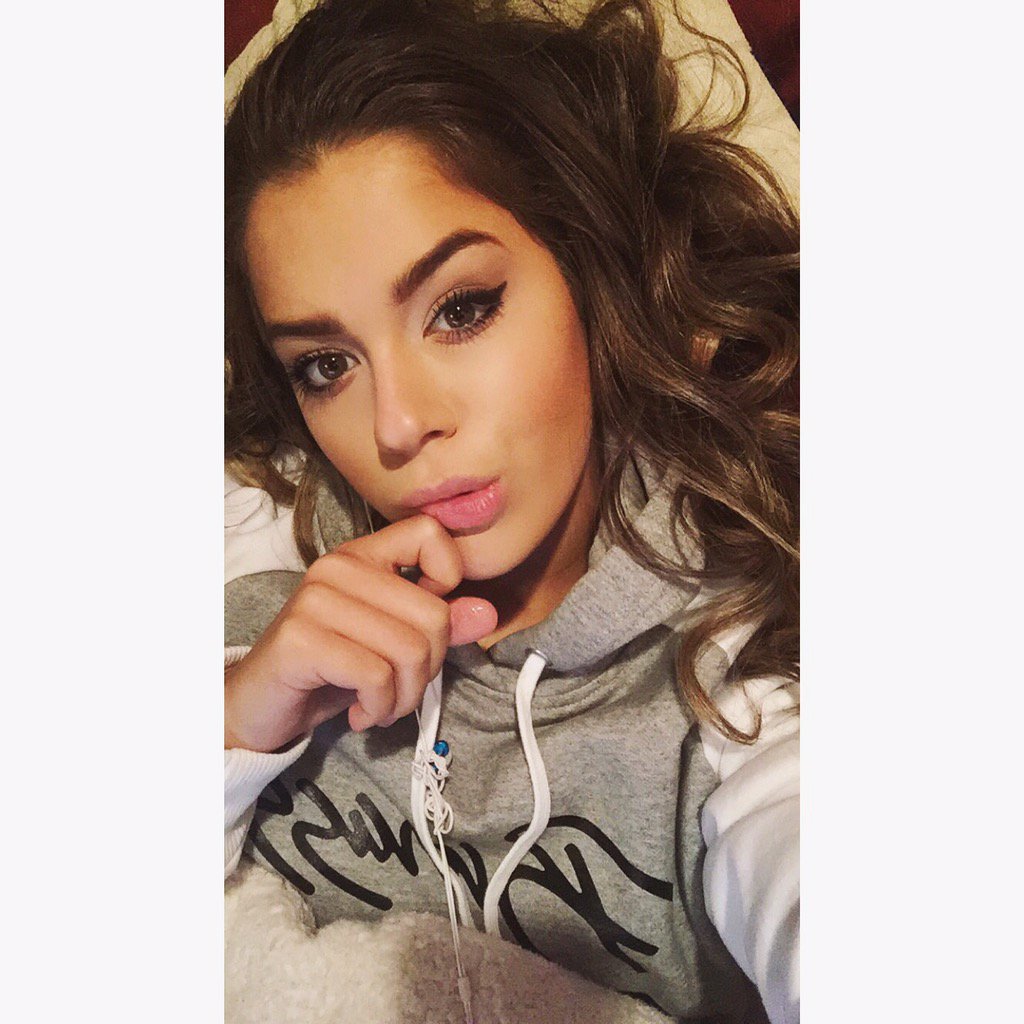 Tessa Brooks on Twitter: &ldquo;Chillin https://t.co/mcRpHcXLQN&rdquo;