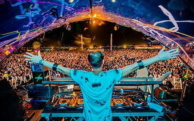 AlborJason's tweet image. 