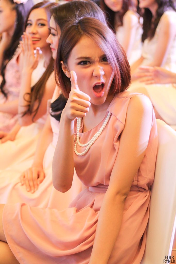 25MutiChiBi's tweet photo. Gimana akun barunya? bagooosss? https://t.co/9DPlIUxDz4