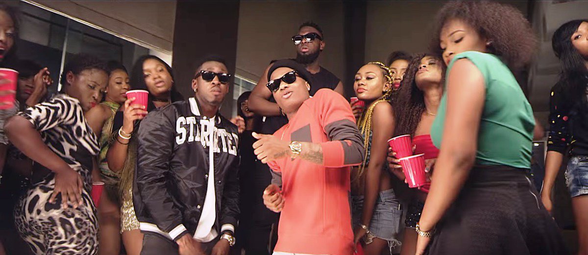 Ajolarr's tweet photo. New Video: Orezi ft. Wizkid x Timaya – Ogede.
To Download> https://t.co/LGbjtumOSe https://t.co/awSCPuyPc0
