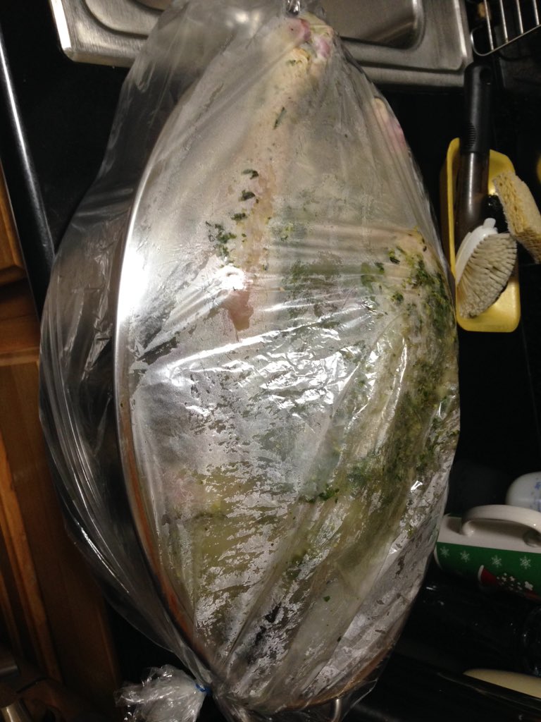 s1mius's tweet photo. @ANTHFood #ANT400 turkey prepping: lemons, parsley, thyme, rosemary and sage https://t.co/wimqEZK1DG