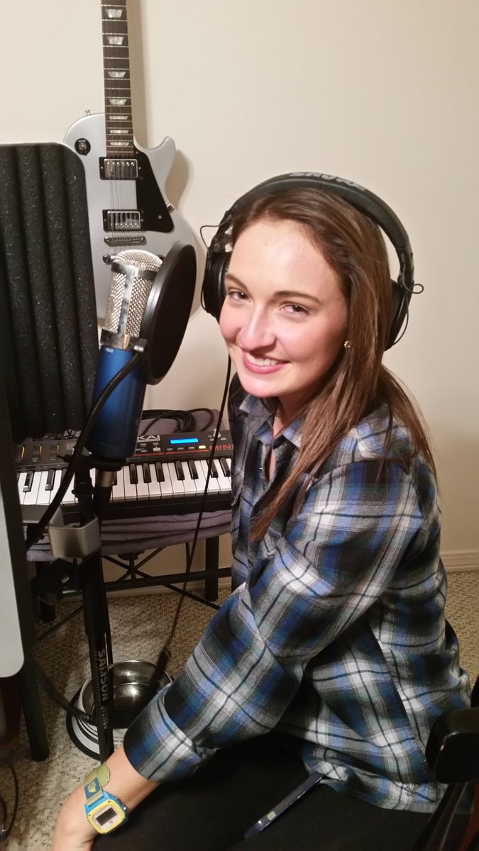 NickyHooks's tweet photo. Killing the vocals!!! Cate ales https://t.co/GvU6YH6wvW