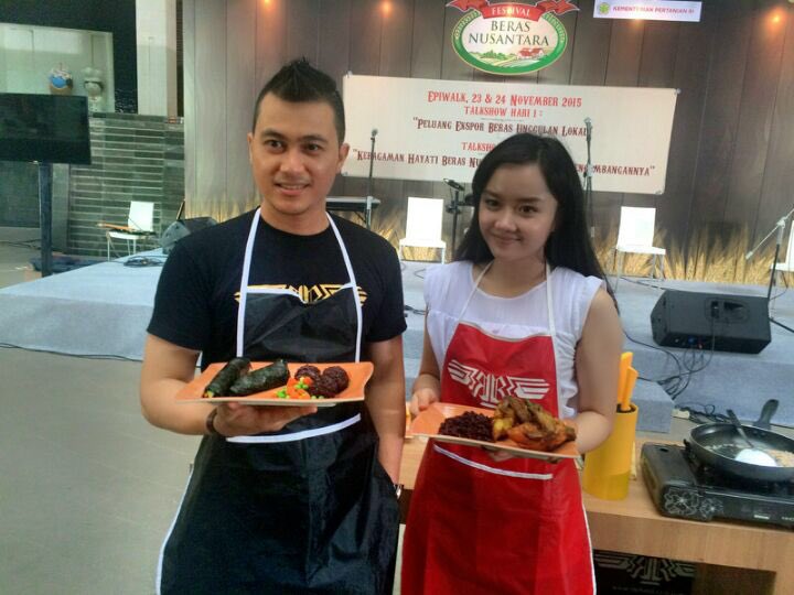 richardrain13's tweet photo. #festivalberasnusantara #chef #magiccooking #latepost #amazing https://t.co/uwvH9g814B