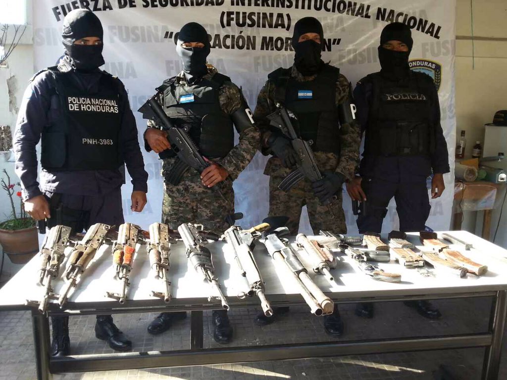 NARCOESTADOS's tweet photo. @NARCOESTADOS Fuerza de Seguridad Interinstitucional Nacional #Honduras https://t.co/1sUv1yG6XW