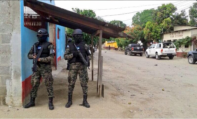 NARCOESTADOS's tweet photo. @NARCOESTADOS Fuerza de Seguridad Interinstitucional Nacional #Honduras https://t.co/1sUv1yG6XW