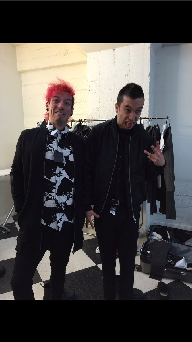 joshuadun's tweet image. @tylerrjoseph oh yeah I remember that. remember when we had to photoshoot?
