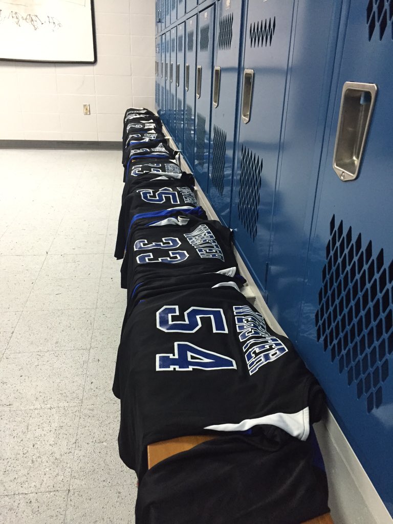 coachKbaker33's tweet photo. Game day @ Webster Lady Warrior basketball. #OKPreps #PrepHoops https://t.co/pGIefq4gMy