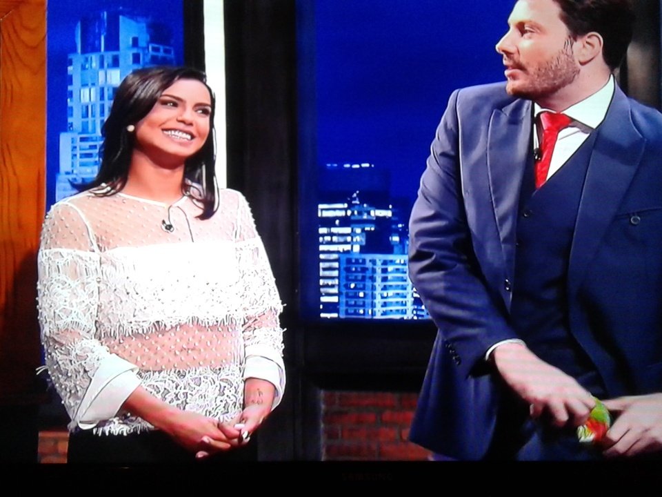 eduoliver96's tweet photo. #TheNoite @DaniloGentili #ProfessoraBoa haha mto bom programa hj https://t.co/Pyd7y9rduv