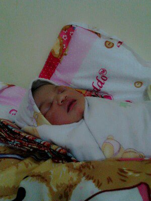 rania_yanda's tweet photo. rania waktu lahir .. {} https://t.co/ISoxbWzzfG