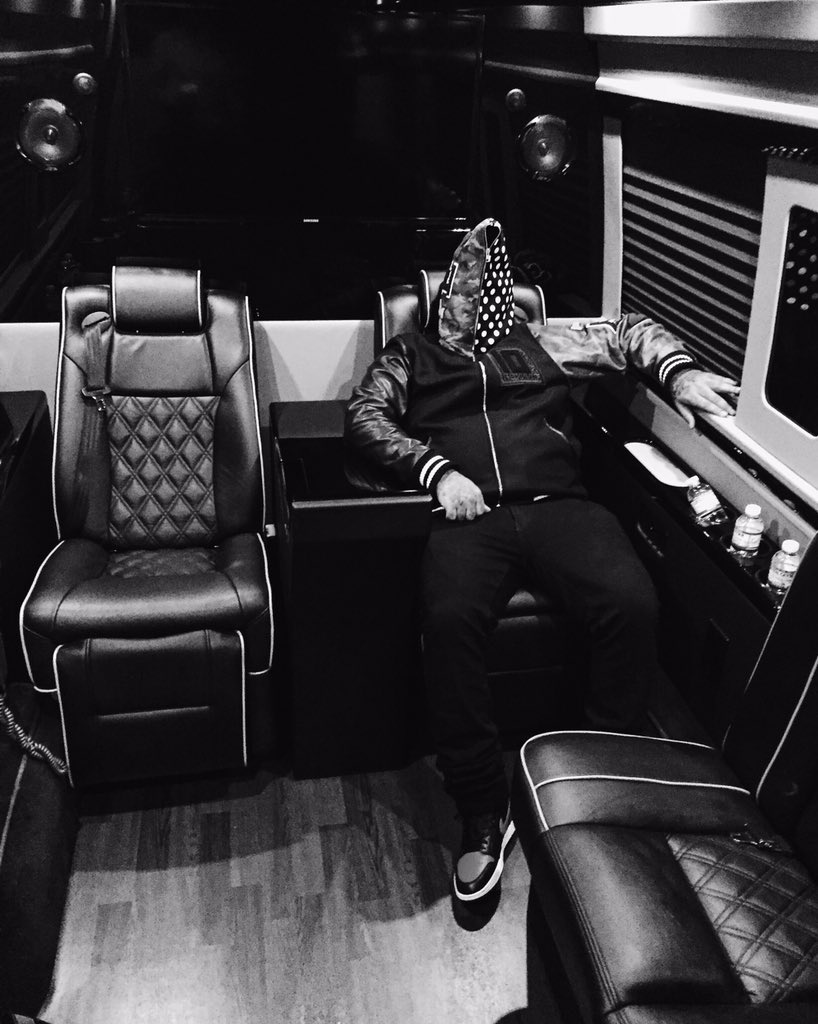 mustard's tweet photo. Mood ...... https://t.co/HLnY3PbA8I