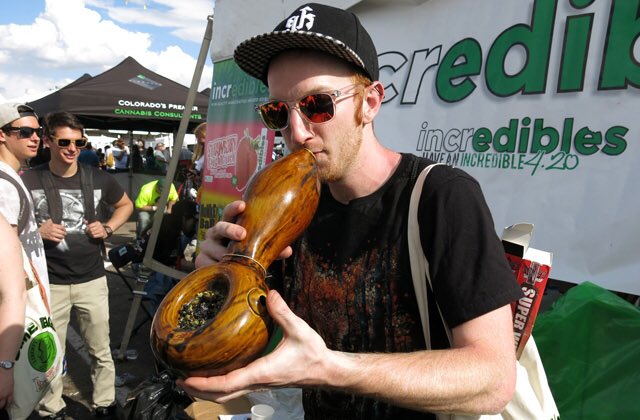 TheSmokeSpots's tweet photo. Cannabis Cup, Colorado https://t.co/MpoMdN5IbK