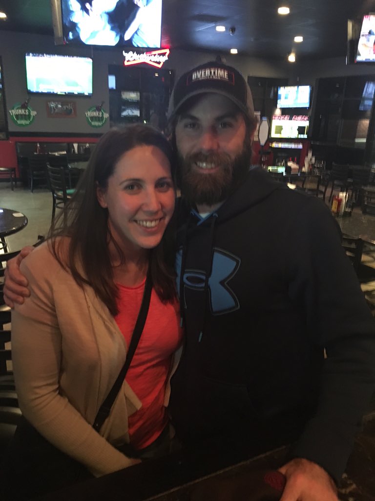 OVERTIMEBARAL's tweet photo. AMERICA!! Our Aussie friends are heading back after 1 year 😔 #OvertimeGrillandbar https://t.co/LHTAoJzQ1v