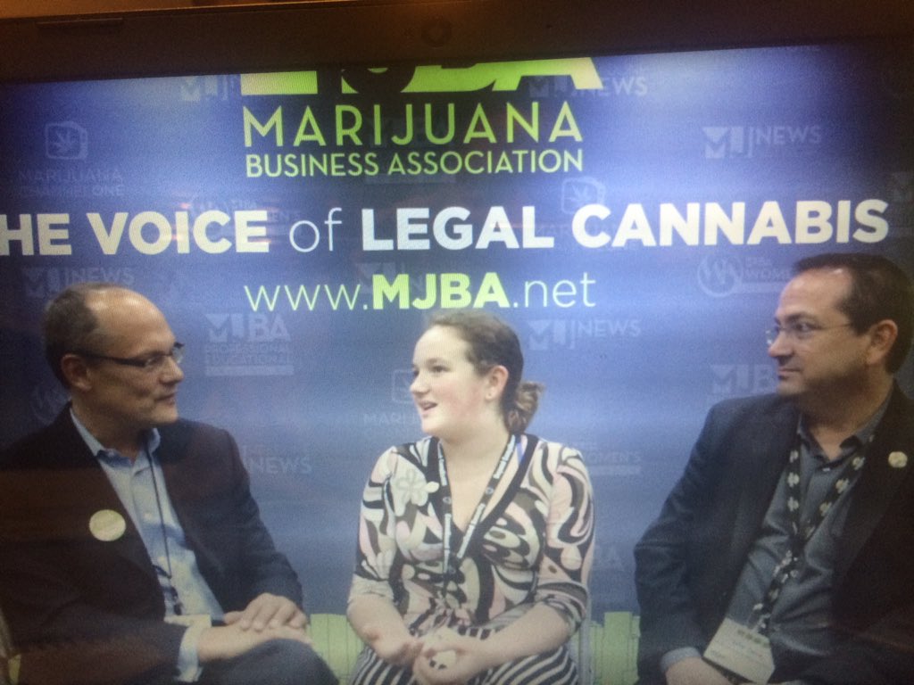 dimensionzTV's tweet photo. #cannaandthecity #hmmdidyouknow #cananbiscures https://t.co/dtBHDj3Jww https://t.co/PjdRjcPEPG