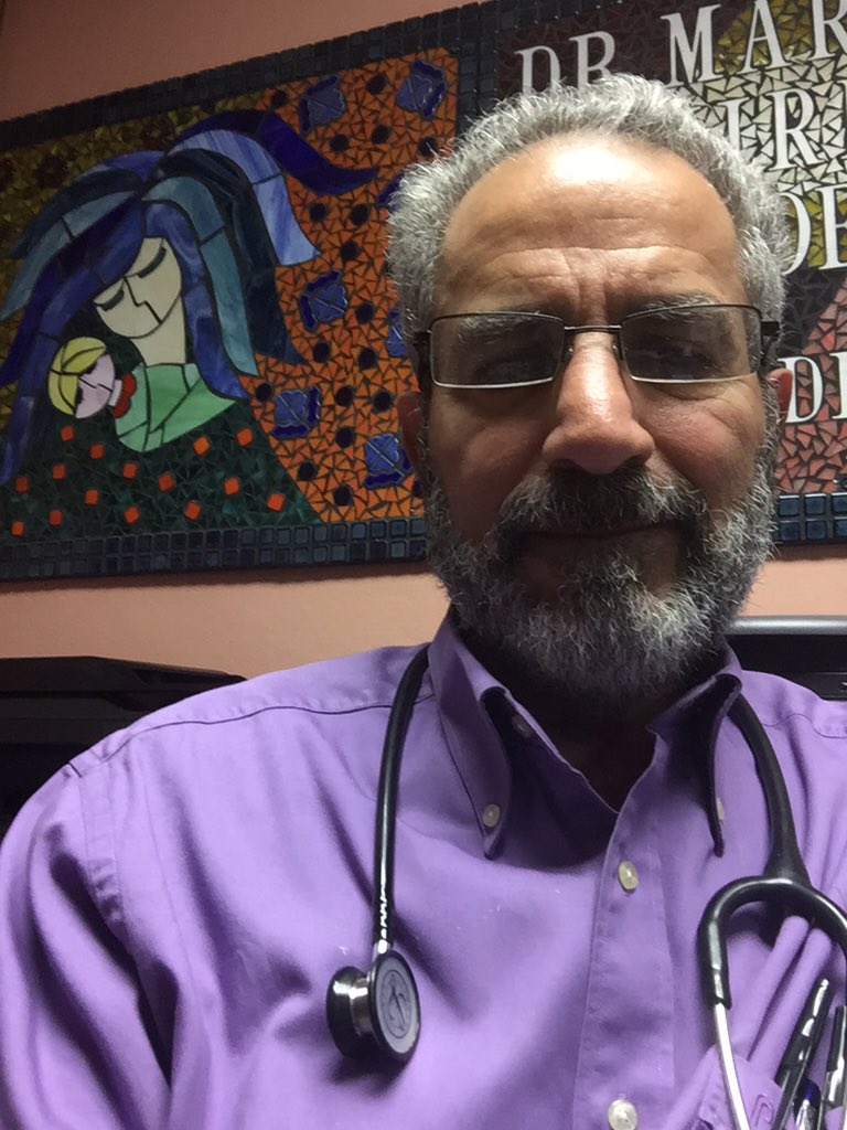 DrMarioRamirez's tweet image. La revolución de las Rosas comenzó:
facebook.com/La-revoluci%C3…