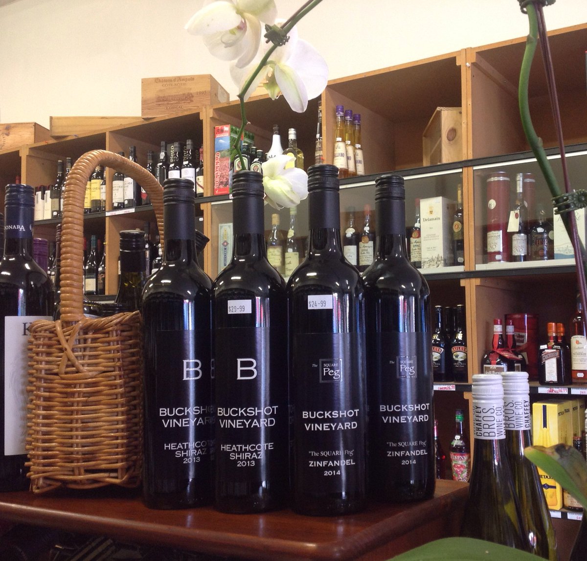 Winebins tweet media