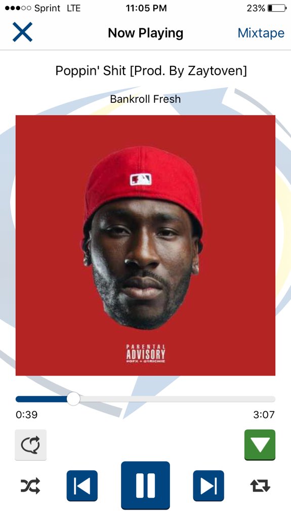 MIwillshoot's tweet photo. @1YUNGFRESH  #streeeeeet https://t.co/6ezuvll7BL