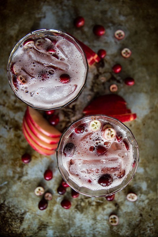 thekitchn's tweet photo. This apple-cranberry Moscow mule is a perfect Thanksgiving cocktail: https://t.co/xzTO9PndoJ https://t.co/S79jRHMzYS