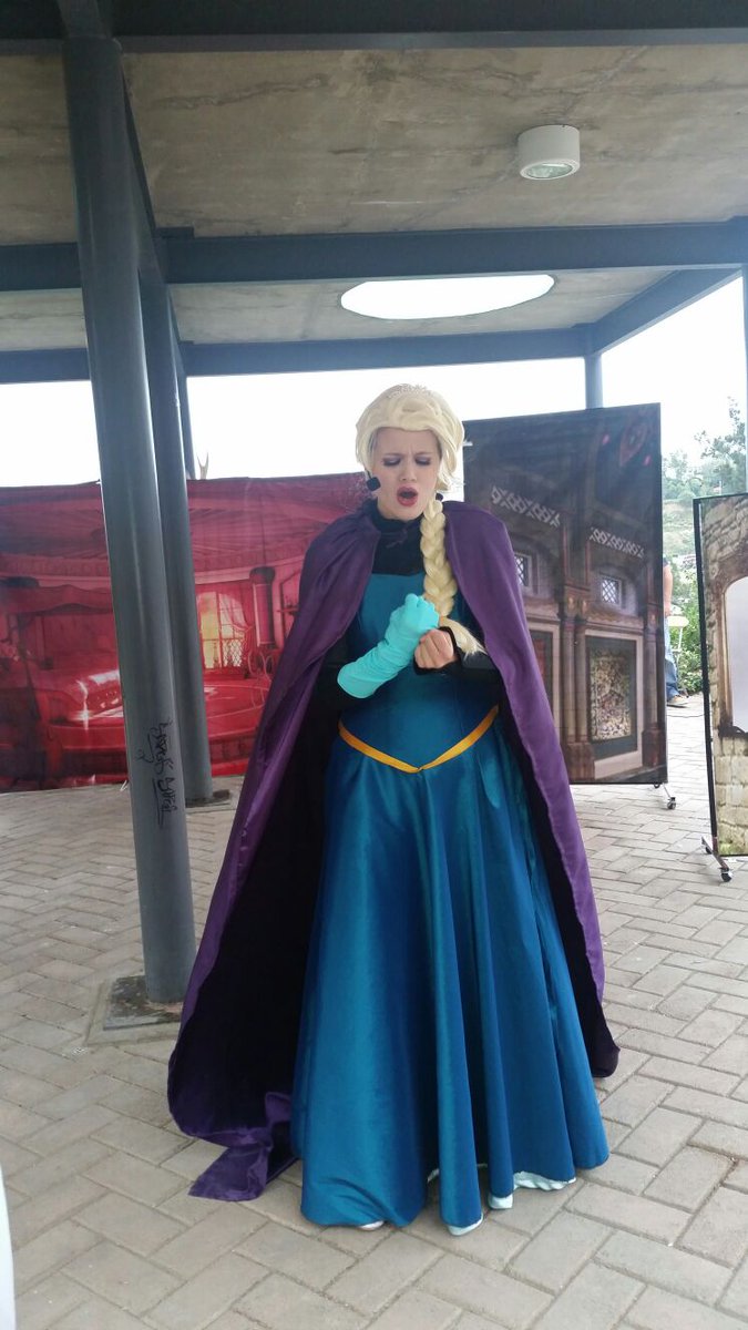 4everKids_Mx's tweet photo. #4everKidsShows
#pasion
#losmejores
#BeautyElsa https://t.co/nZt7VoUjRQ