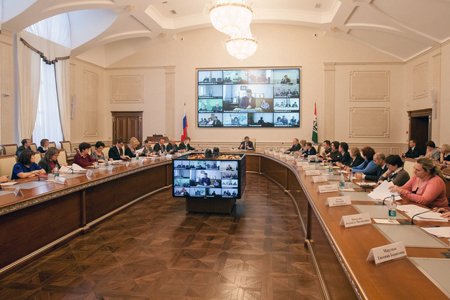 Новосибирских чиновников стало значительно больше
tayga.info/news/2015/11/2… Зарплаты растут только в обладминистрации