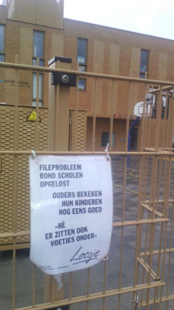 Tot 22:00 uur bereikbaar op Urk. Verkeersveiligheid Nagel verbetert steeds meer. Nu de ouders nog heropvoeden... 👮