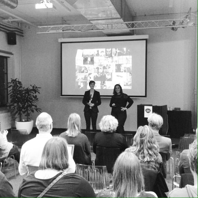 "Daar stond je dan vanavond..."
Gaaf om met een toffe groep te praten over <a href="/Mud_Magazine/">Mud Magazine</a> tijdens <a href="/smc040/">SocialMediaClub040</a>!