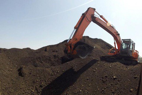 Batu Bara Bukan Lagi Industri Primadona di Kaltim sulawesi.bisnis.com/read/20151126/…