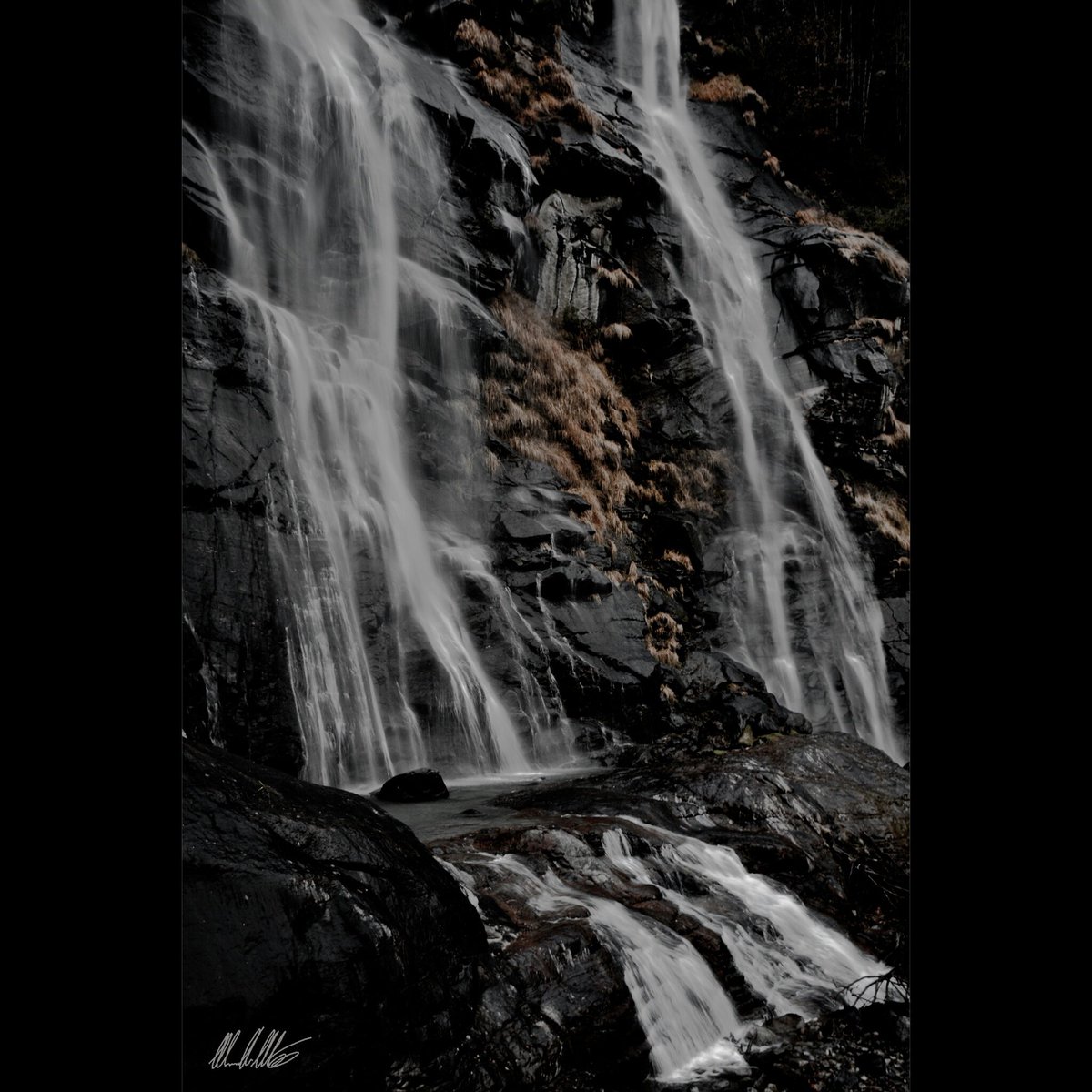 M80Matteo's tweet photo. #nature #natural #photografy #mountain  #italy #traveling #travelguide #travel  #nikon  #documentaryphotography https://t.co/FjFyHpL49N