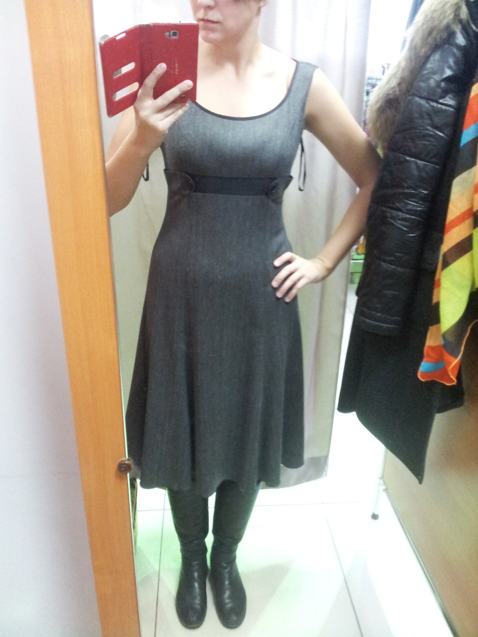 Тил Швайгер порнода жұмыс істеуде Ирина Темычеваның порно суреттері