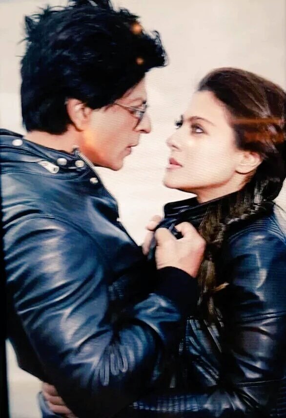 Embedded image permalink