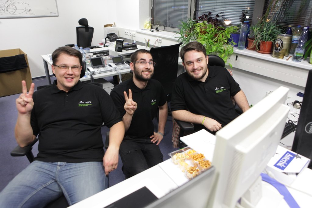 eva_hoertrich's tweet photo. Late night hacking in Brno with Ixperta, did you get any sleep? :) #CircuitHack @UnifyCo https://t.co/s4KJOFtZuN https://t.co/ZlyWCZo97a