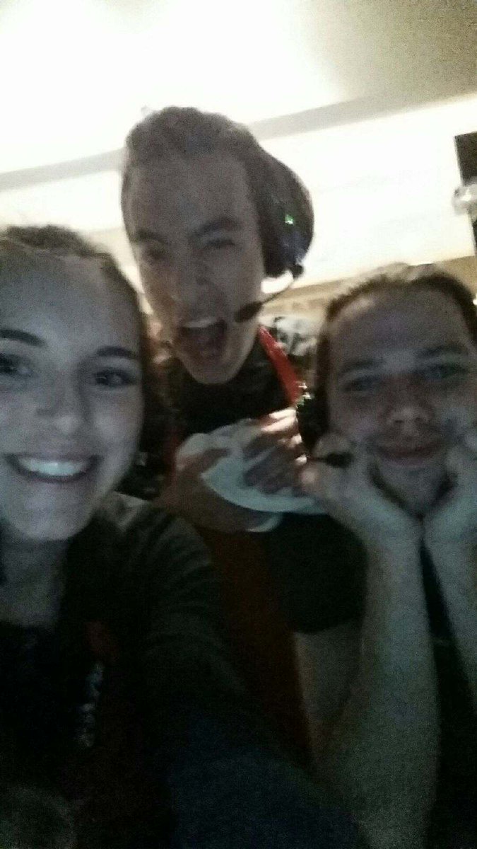 TheAlexWieringa's tweet photo. #Squadbucks https://t.co/KVmM27CNjZ