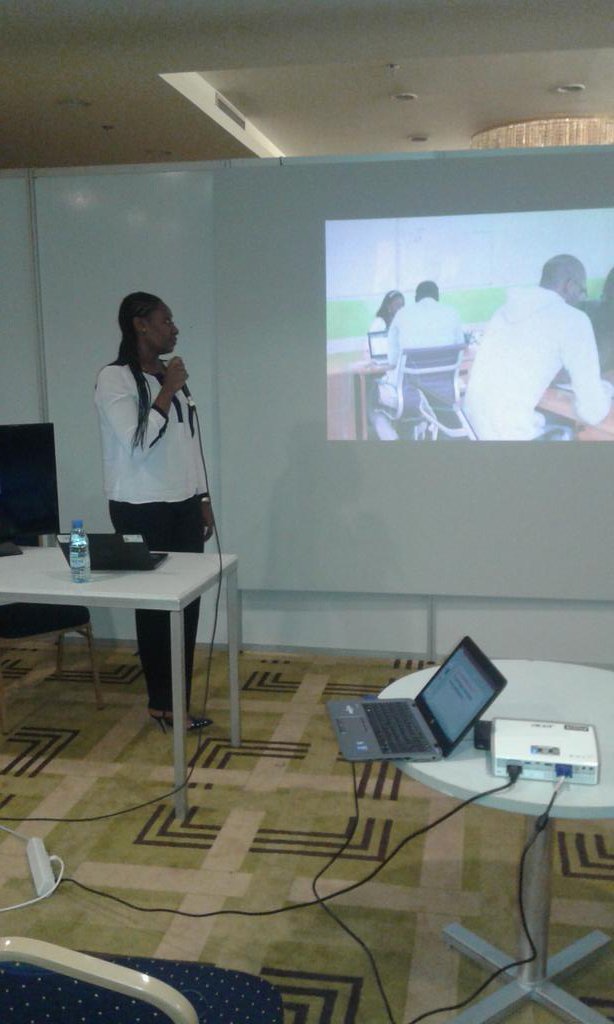 PeopleInput's tweet photo. 2éme atelier de @PeopleInput au SISIT 2015. Présentation de notre Agence Digitale.
#SISIT
#Digital4Life https://t.co/1cbGMWlYLO