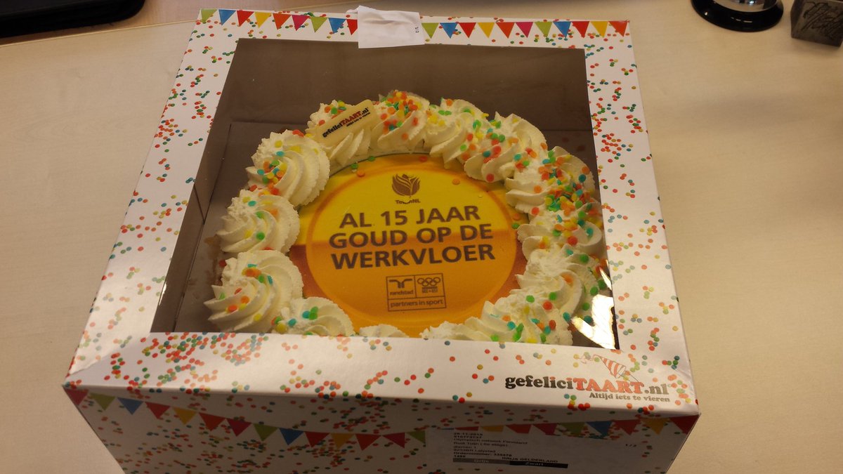 Namens <a href="/sportflevo/">Sportflevo</a> en #topsportflevoland, dank voor de lekkere taart en samenwerking!  <a href="/SportAmbities/">Randstad Sport</a> <a href="/RandstadNL/">Randstad Nederland</a>