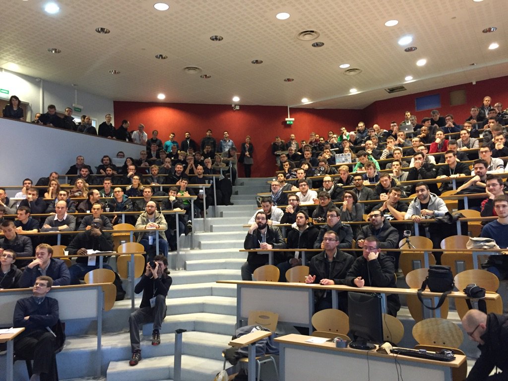 codeursenseine's tweet image. Vu depuis les intervenants #codeurs2015