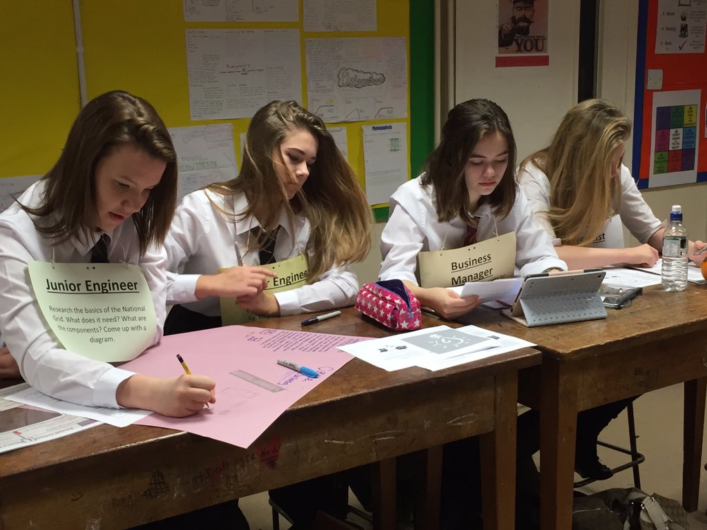 mrsurteesict's tweet photo. A brilliant demonstration of independent Year 10 pupils working to benefit a team task. @Rossett #TLCOpenClassroom https://t.co/nJJm1ZhZAD