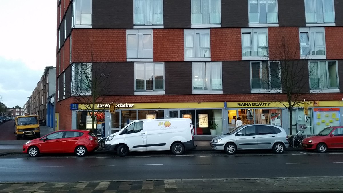 M2_ServicesBV's tweet photo. Project Laakheul, den Haag gestart: geluid en tochtvrij maken de woningen in de appartementencomplexen #M2servicesBV https://t.co/xnKURPE88i