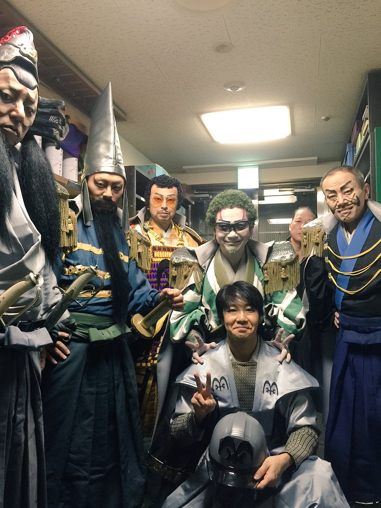 大谷秀一郎 Gk最強リーグ戦21 5 26 30さんのツイート もはやバスターコール 正義の海軍の皆々様と 中将オニグモ 笑三さん 中将ストロベリー 大和さん 大将黄猿 猿四郎さん ブランニュー少佐 門松さん 中将ドーベルマン 澤五郎さん そして背後に