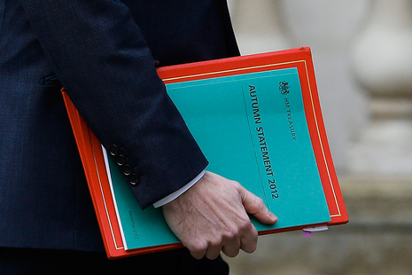 MoneySavingExp's tweet photo. Here's what the #AutumnStatement means for you https://t.co/YPsxkYkm2W https://t.co/PMK9prb6d9