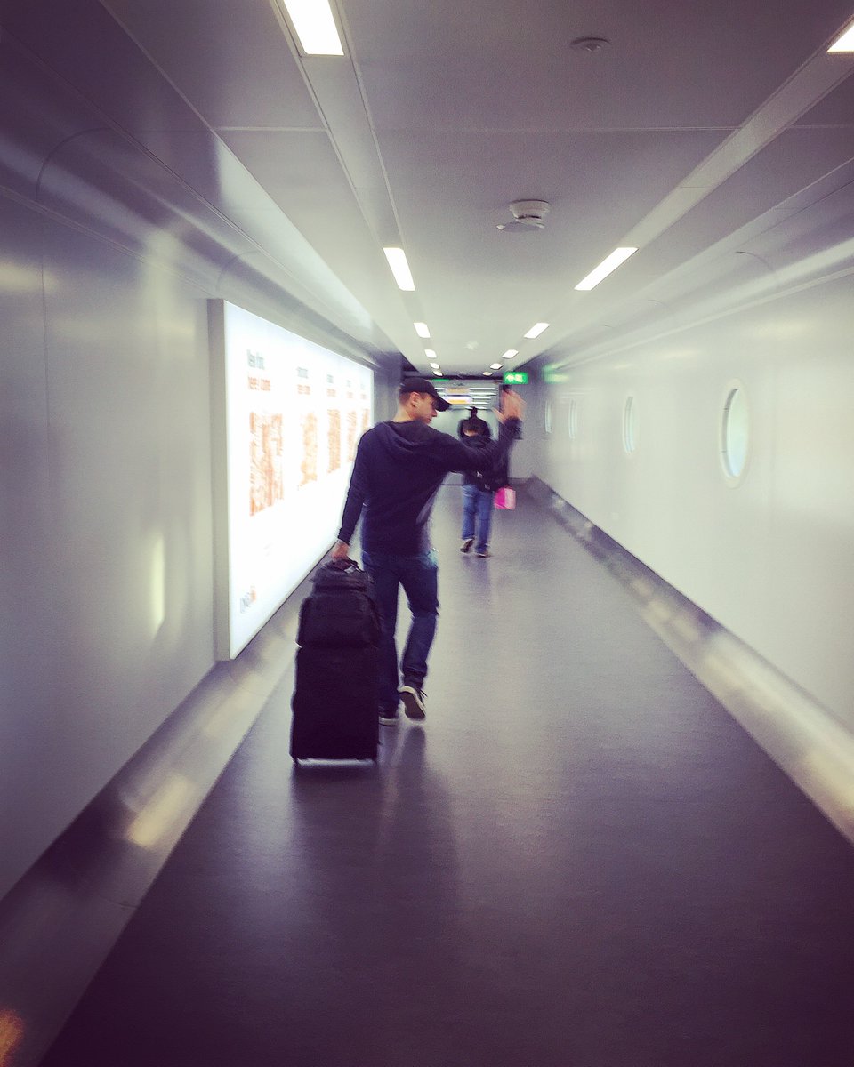 arminvanbuuren tweet picture