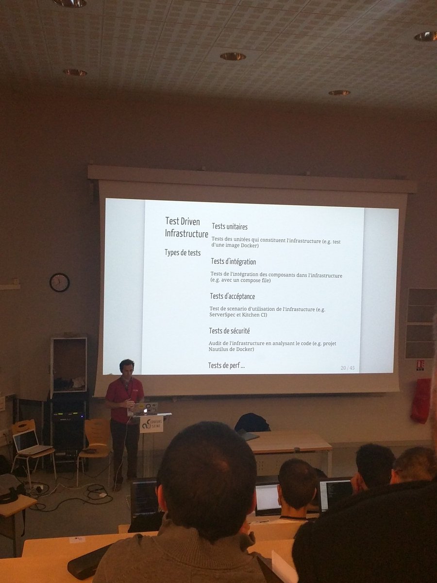 TitoRousseau's tweet image. #codeurs2015 petites révisions sur les types de test avec @mariolet