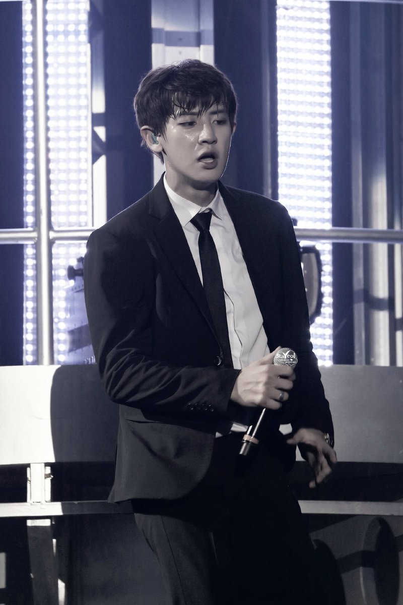 ChanHomeTH's tweet photo. 151121 EXOluXion #CHANYEOL
Cr.staYeol陪伴 
https://t.co/oENBaSWGWW
https://t.co/SAXvUxYpPF
https://t.co/dtlTSw7313 https://t.co/qVtpz09xKs