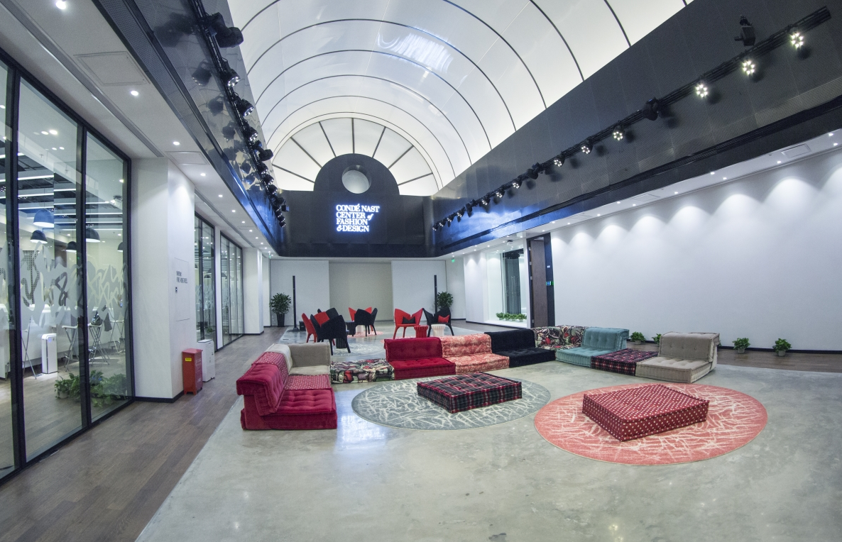 DIARYdirectory's tweet photo. Condé Nast Center of Fashion &amp; Design in Shanghai opens https://t.co/a3ZnW6RWGW (@CondeNastCenter) (@CondeNast) https://t.co/Q82tkL6eH0